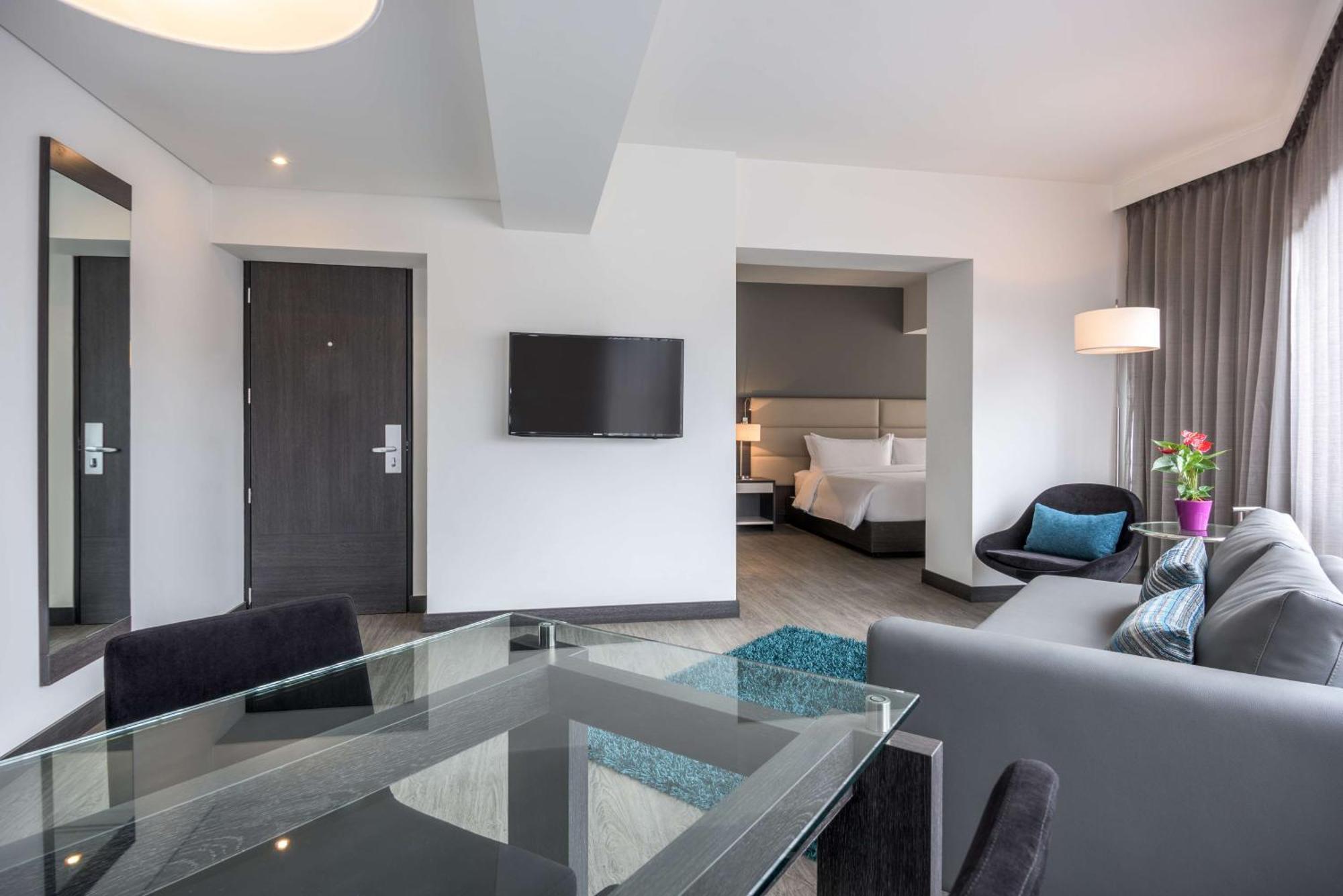 Nh Bogota Urban 26 Royal Ξενοδοχείο Εξωτερικό φωτογραφία