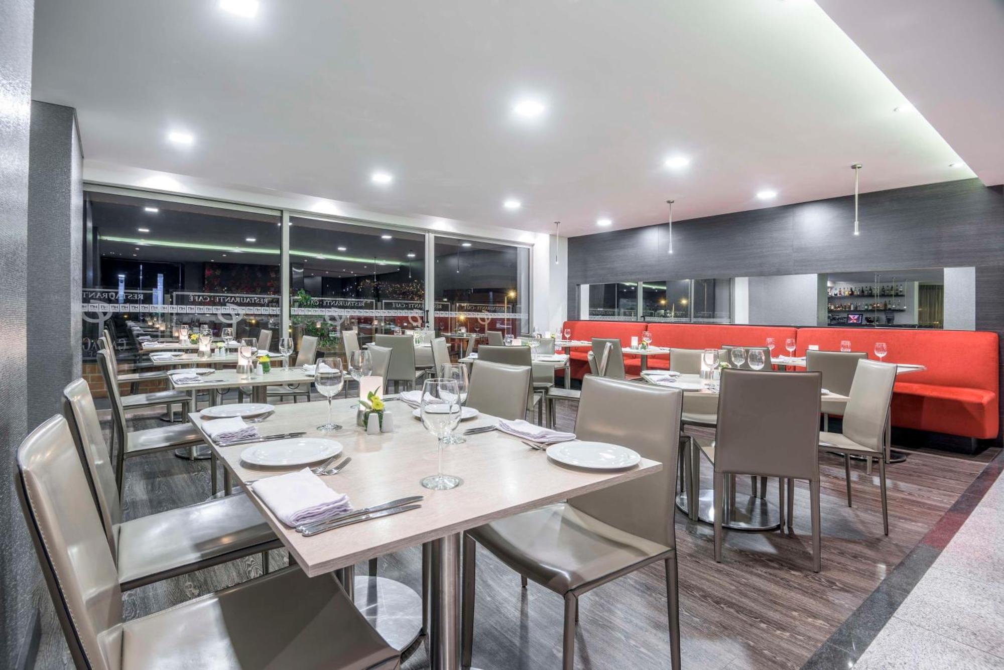 Nh Bogota Urban 26 Royal Ξενοδοχείο Εξωτερικό φωτογραφία