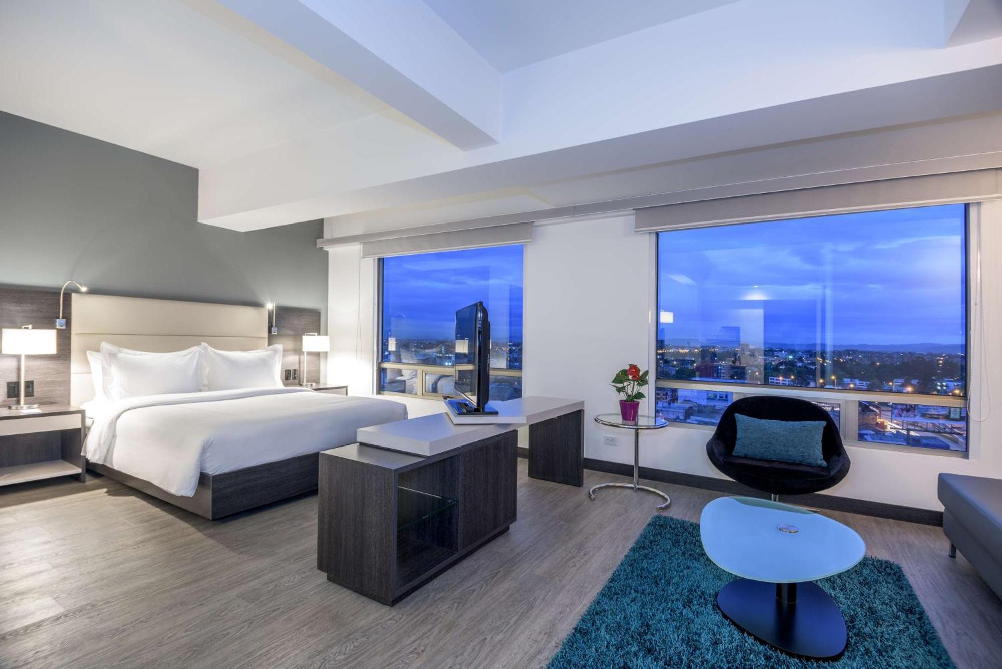 Nh Bogota Urban 26 Royal Ξενοδοχείο Εξωτερικό φωτογραφία