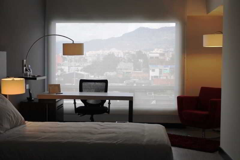 Nh Bogota Urban 26 Royal Ξενοδοχείο Εξωτερικό φωτογραφία