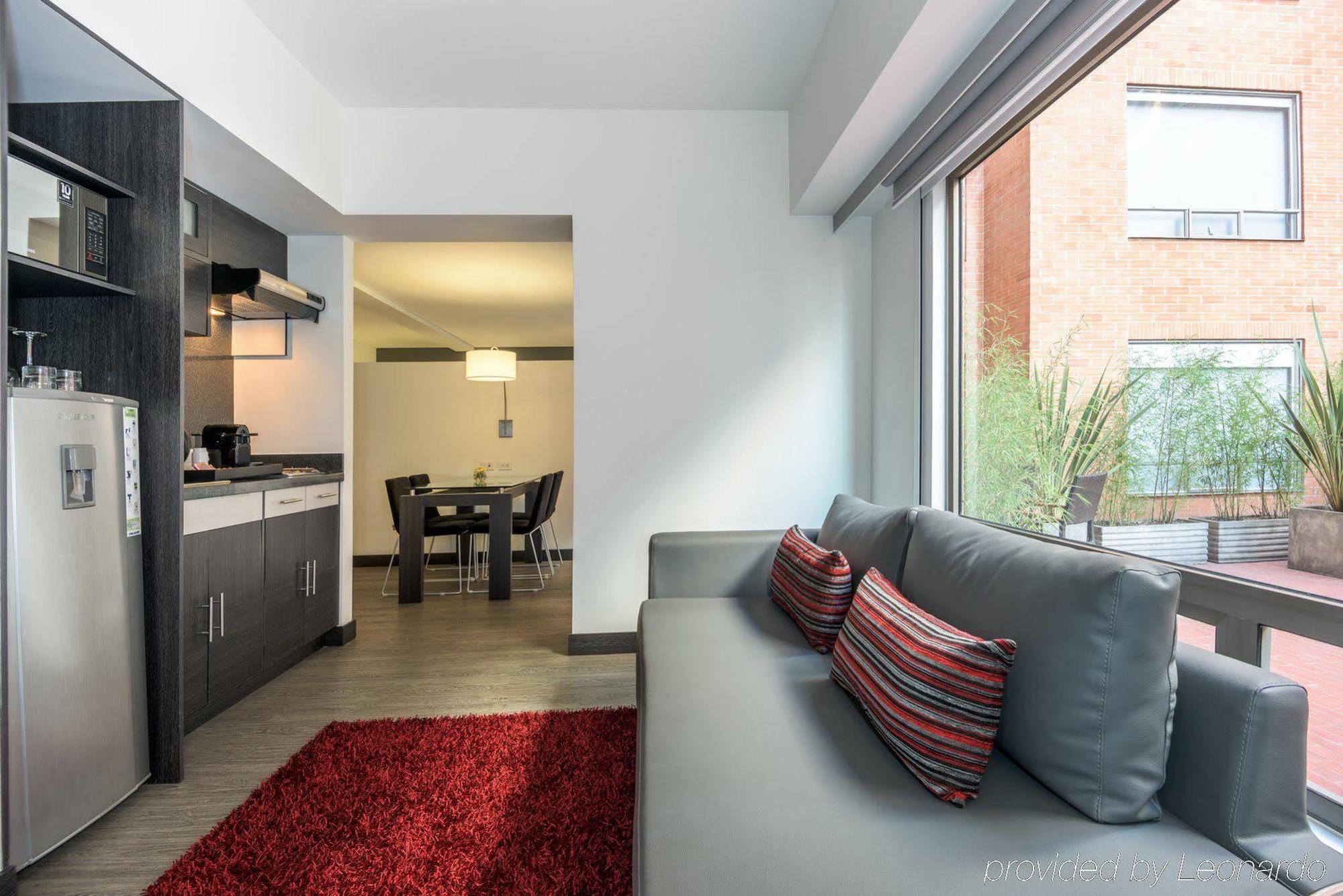 Nh Bogota Urban 26 Royal Ξενοδοχείο Εξωτερικό φωτογραφία